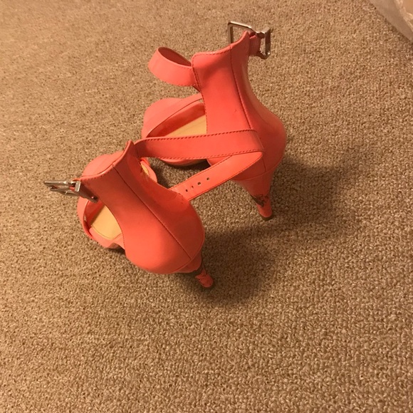 Pink Heels - Picture 2 of 2